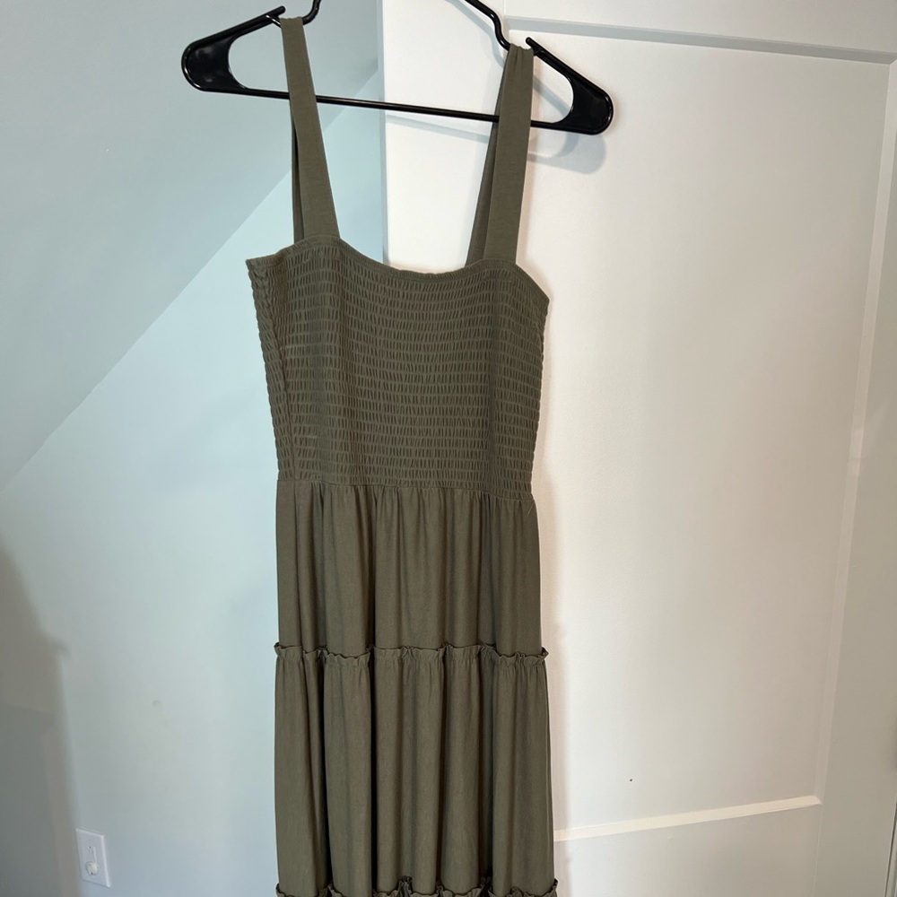Tiered tank dress - size M